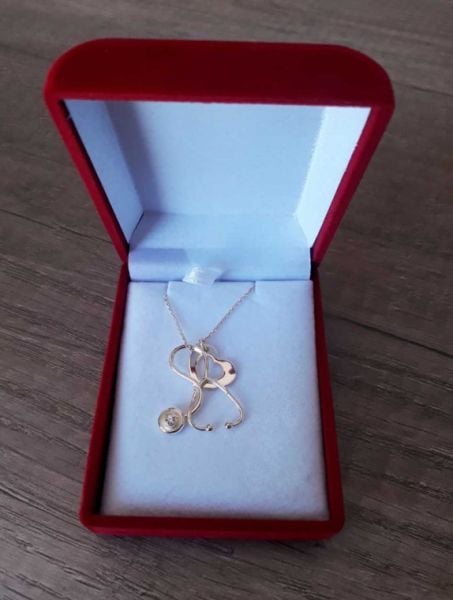 Steteskop Kolye Gold Rengi