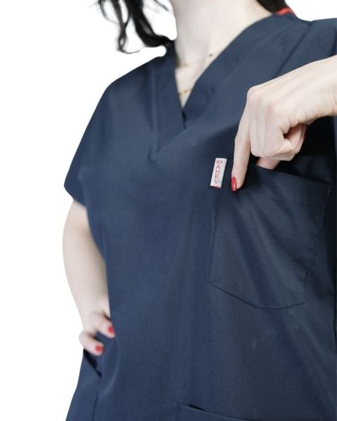 Lacivert Yarasa Kol Kadın Cerrahi Forma