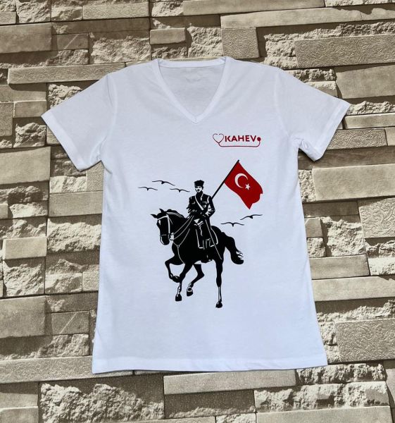 Atatürk Baskılı Çocuk Tişörtü